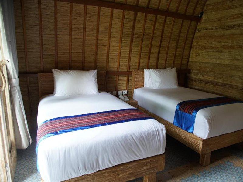 Puri Rinjani Bungalows & Hostel Kuta  Kültér fotó