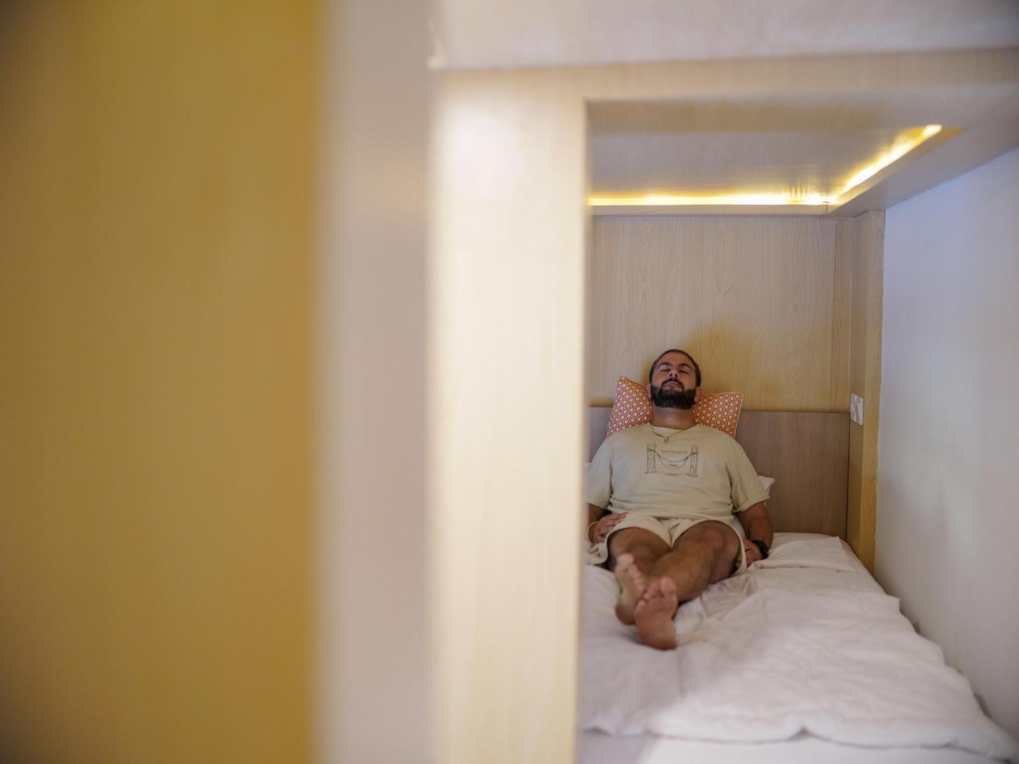 Puri Rinjani Bungalows & Hostel Kuta  Kültér fotó
