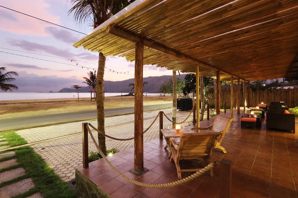 Puri Rinjani Bungalows & Hostel Kuta  Kültér fotó