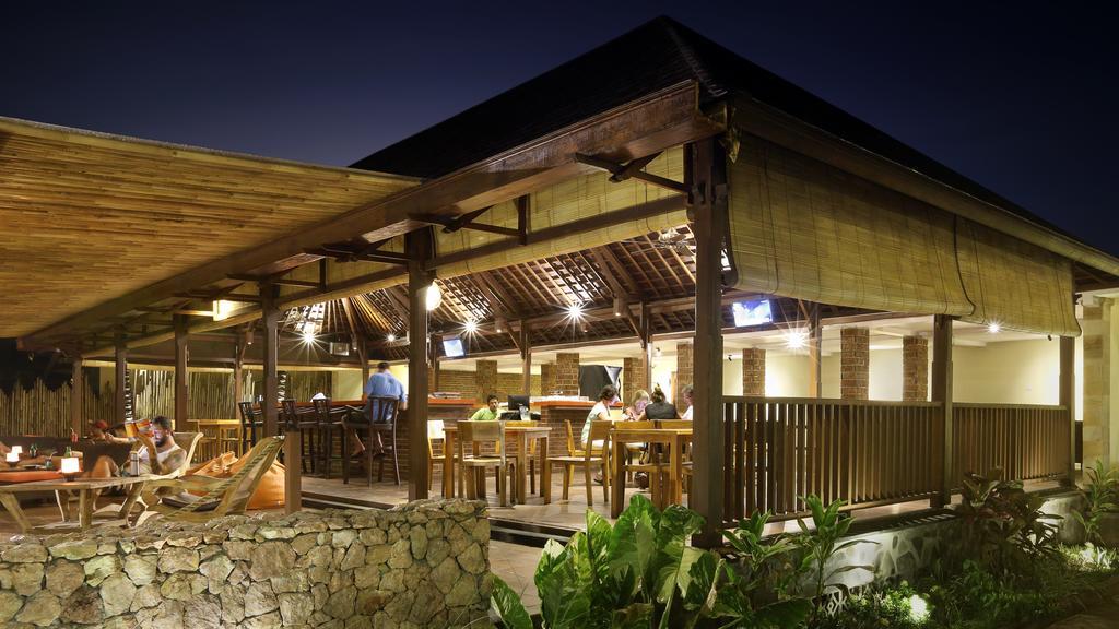 Puri Rinjani Bungalows & Hostel Kuta  Kültér fotó
