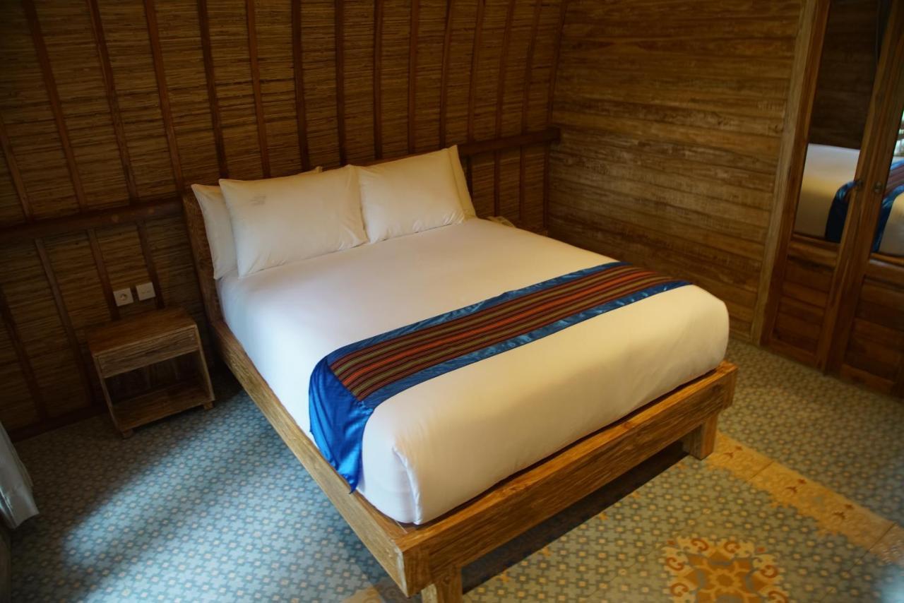 Puri Rinjani Bungalows & Hostel Kuta  Kültér fotó