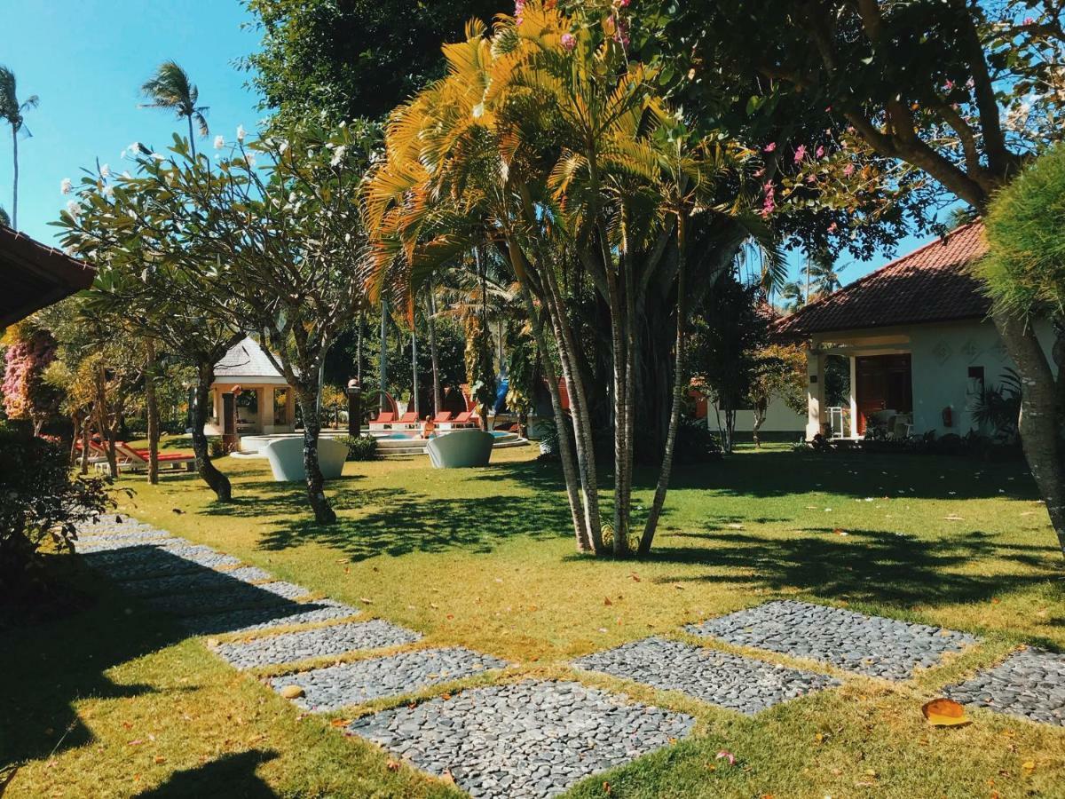 Puri Rinjani Bungalows & Hostel Kuta  Kültér fotó